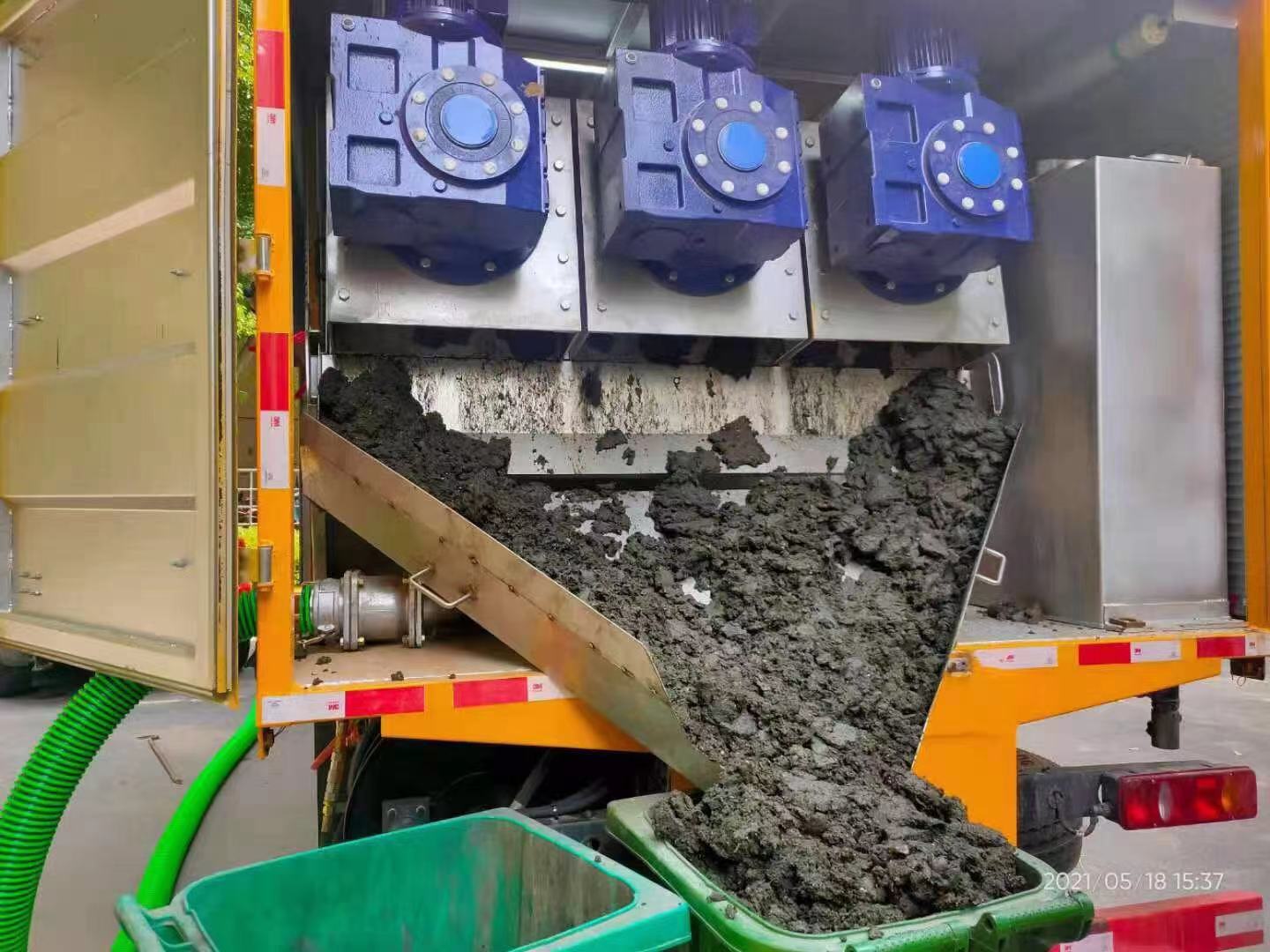 翠峦化粪池清掏城市维护站-泥浆净化干湿分离处理